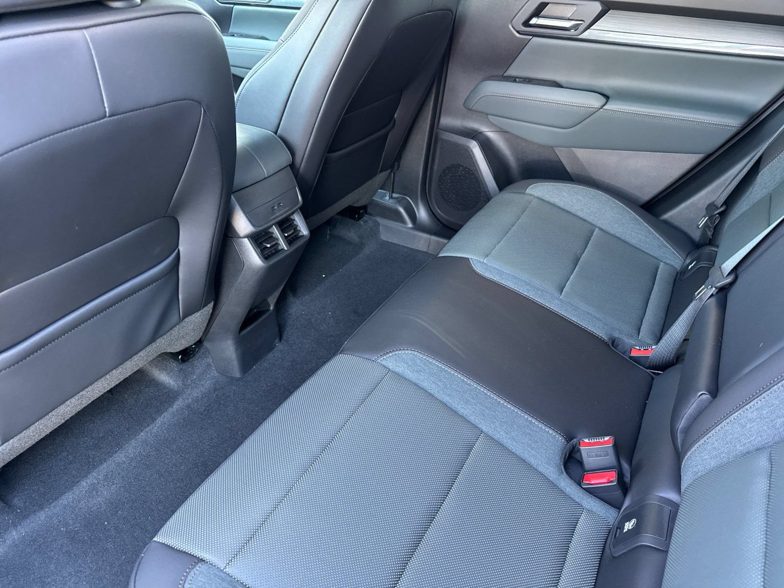 New 2026 GMC Terrain AT4 AWD/4WD image 12