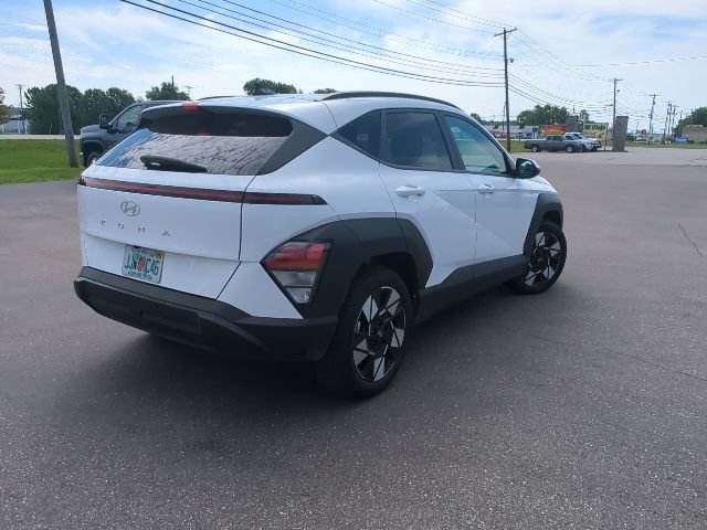 Used 2025 Hyundai Kona SEL FWD image 29