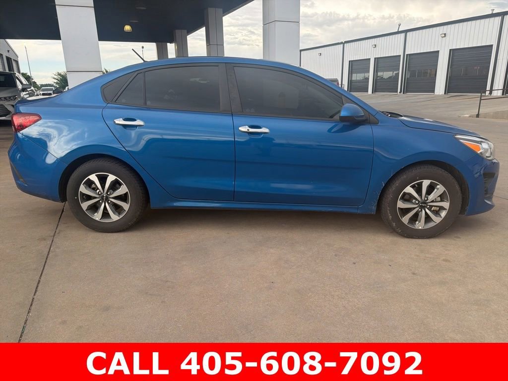 Used 2023 Kia Rio S w/ Technology Package FWD image 2