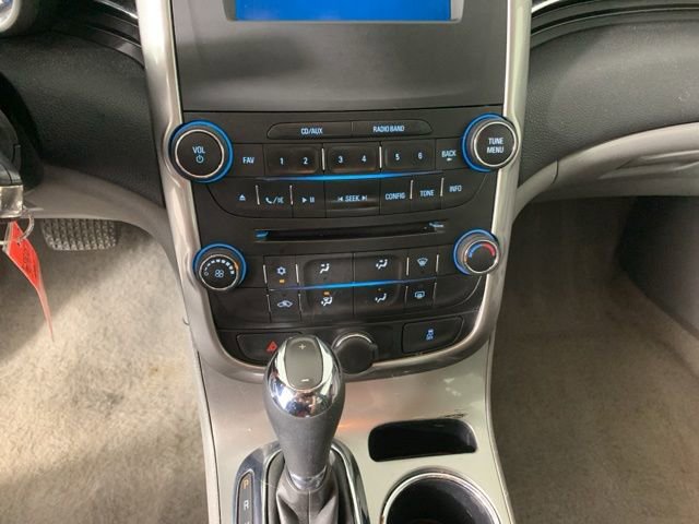 Used 2015 Chevrolet Malibu LS image 22