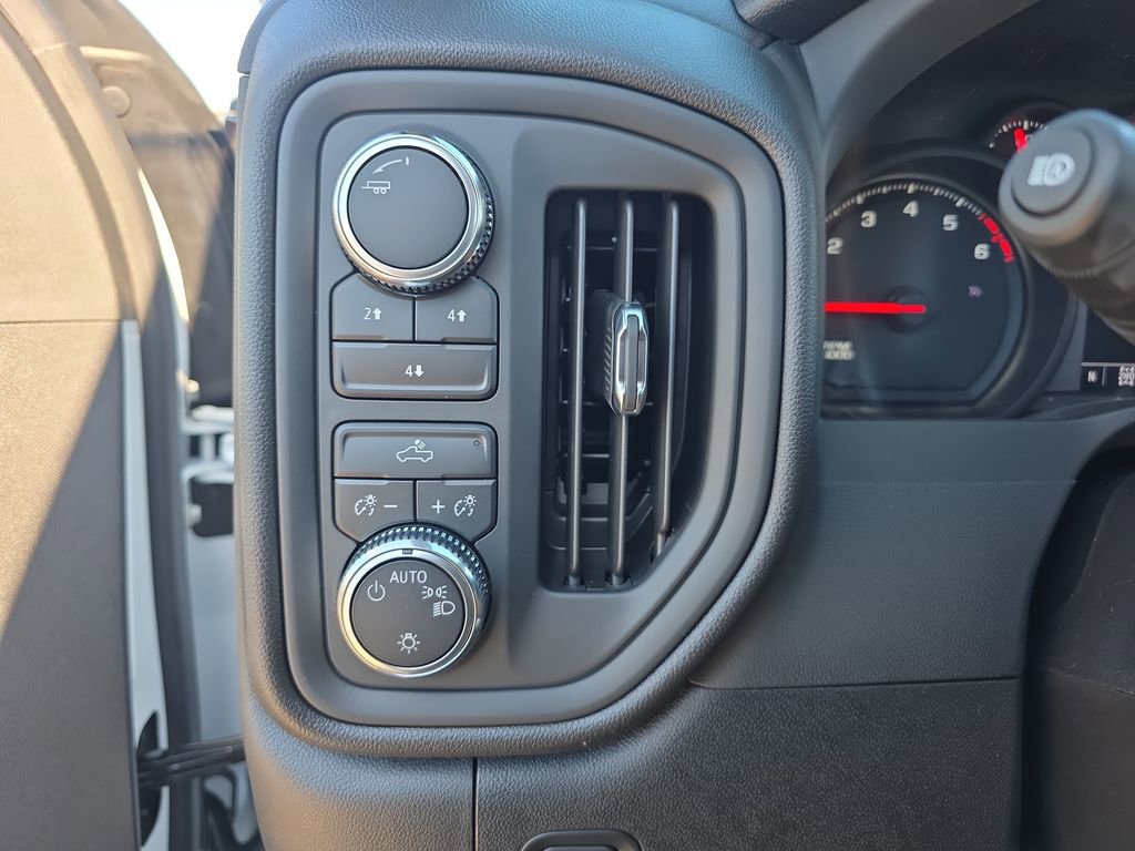 New 2026 GMC Sierra 2500 Pro w/ Convenience Package AWD/4WD image 25