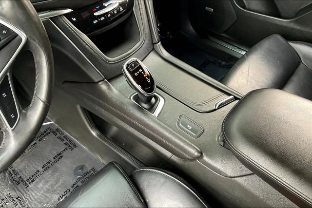 Used 2017 Cadillac XT5 Luxury w/ Driver Awareness Package image 17