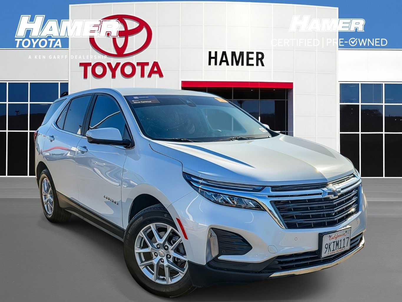 Used 2024 Chevrolet Equinox LT image 1