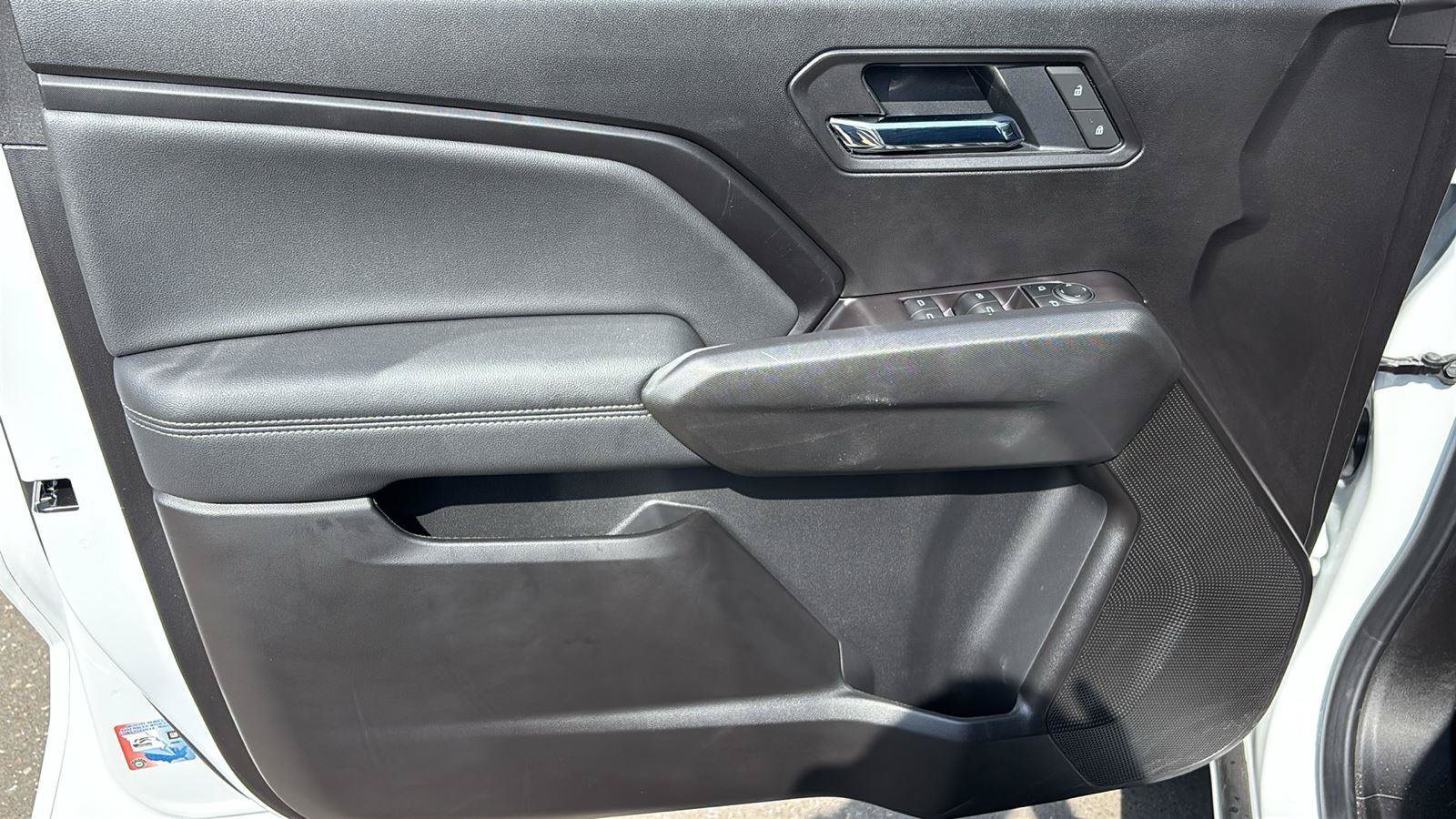 Certified 2025 GMC Canyon Elevation w/ Convenience Package RWD image 17