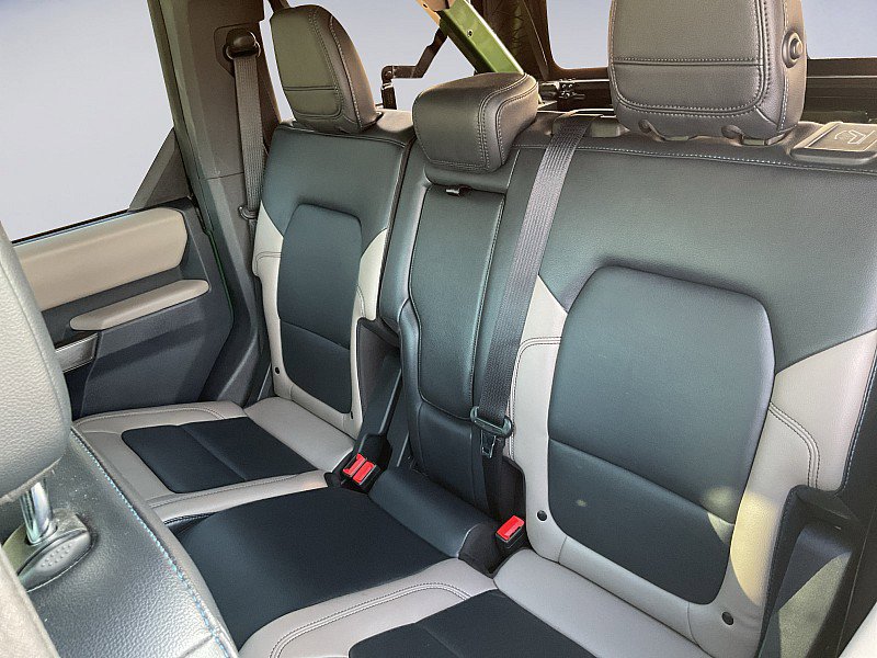 Used 2023 Ford Bronco Wildtrak image 26