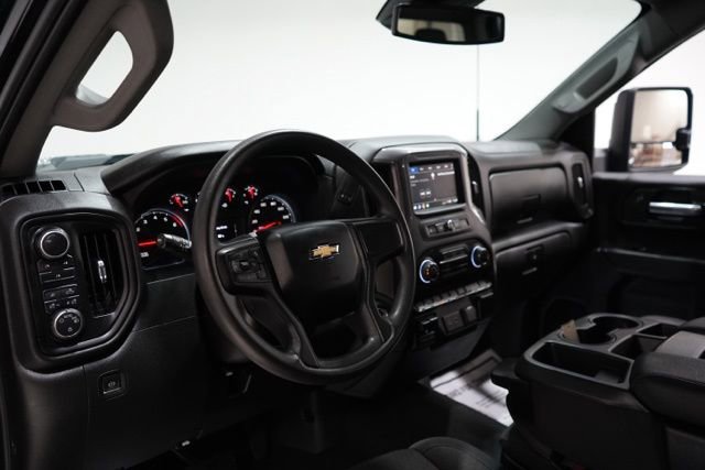 Used 2024 Chevrolet Silverado 2500 Custom w/ Custom Value Package image 13