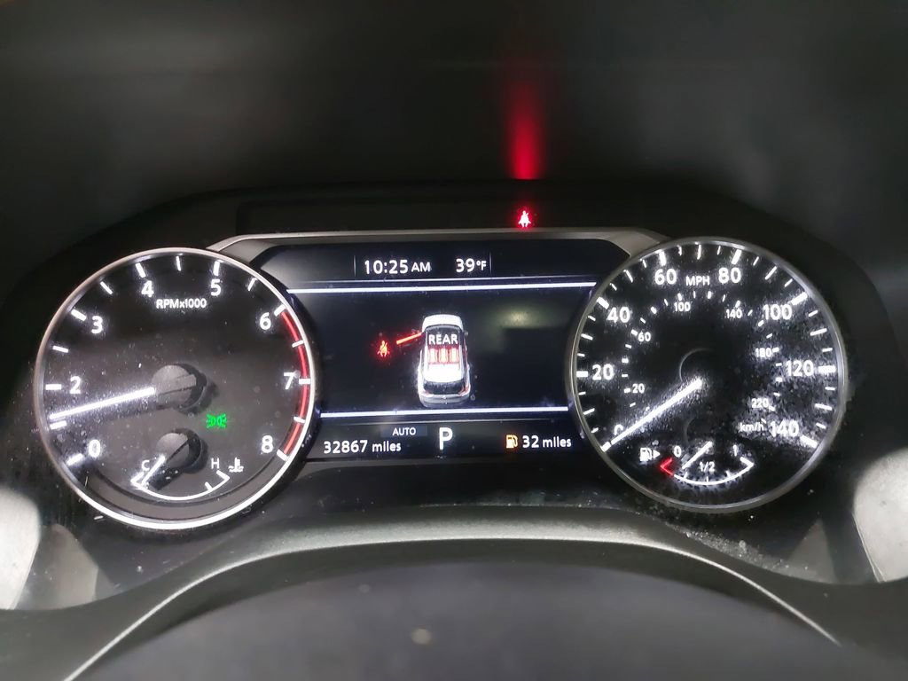 Used 2023 Nissan Rogue SV w/ SV Premium B Package image 19