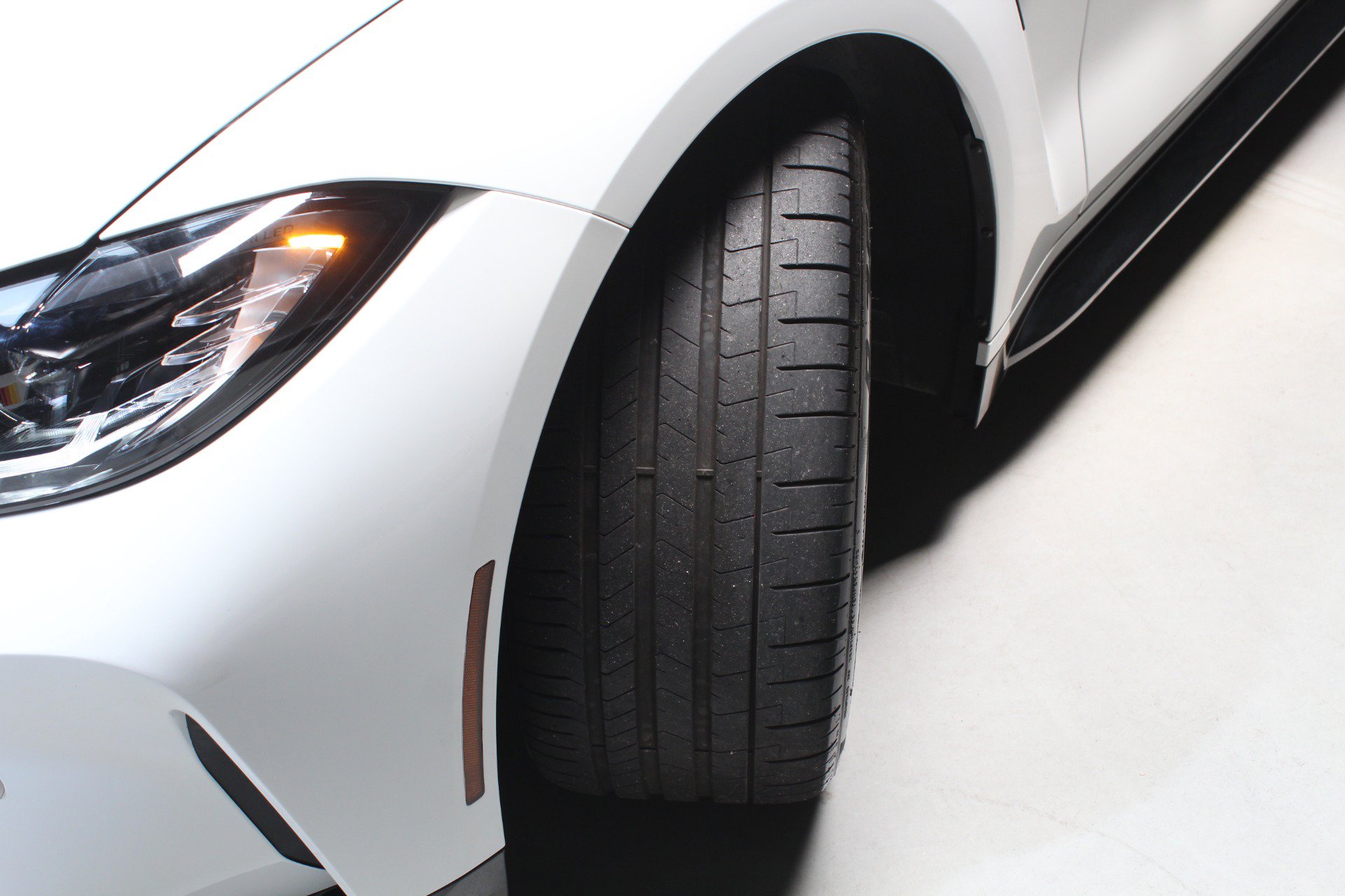 Used 2023 BMW M4 Coupe RWD image 29