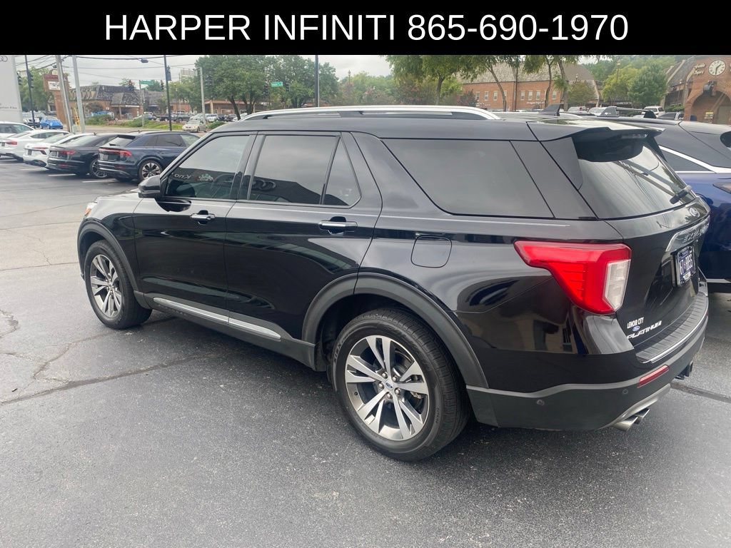 Used 2020 Ford Explorer Platinum w/ Premium Technology Package AWD/4WD image 2