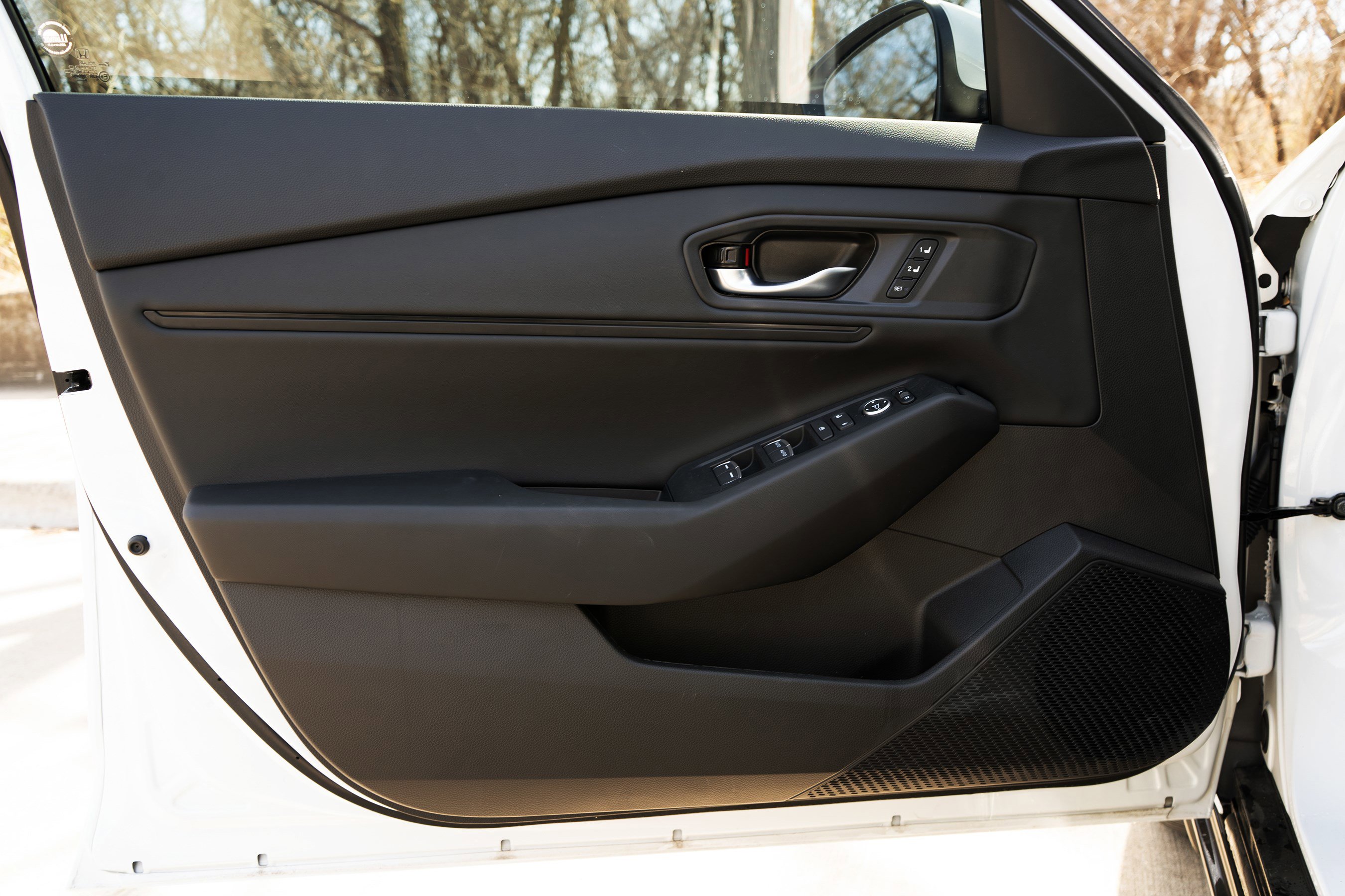 Certified 2025 Honda Accord EX-L image 38