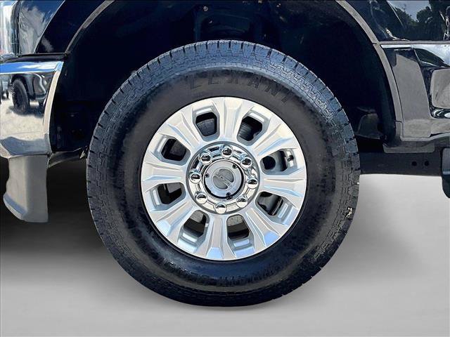 Used 2020 Ford F250 XL w/ STX Appearance Package AWD/4WD image 10