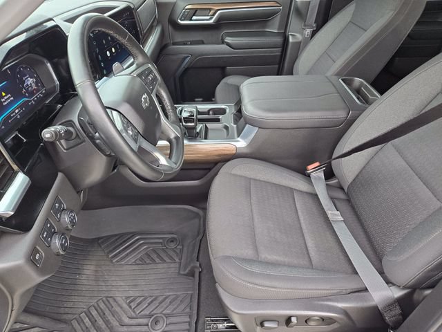 Used 2024 Chevrolet Silverado 1500 LT Trail Boss AWD/4WD image 13