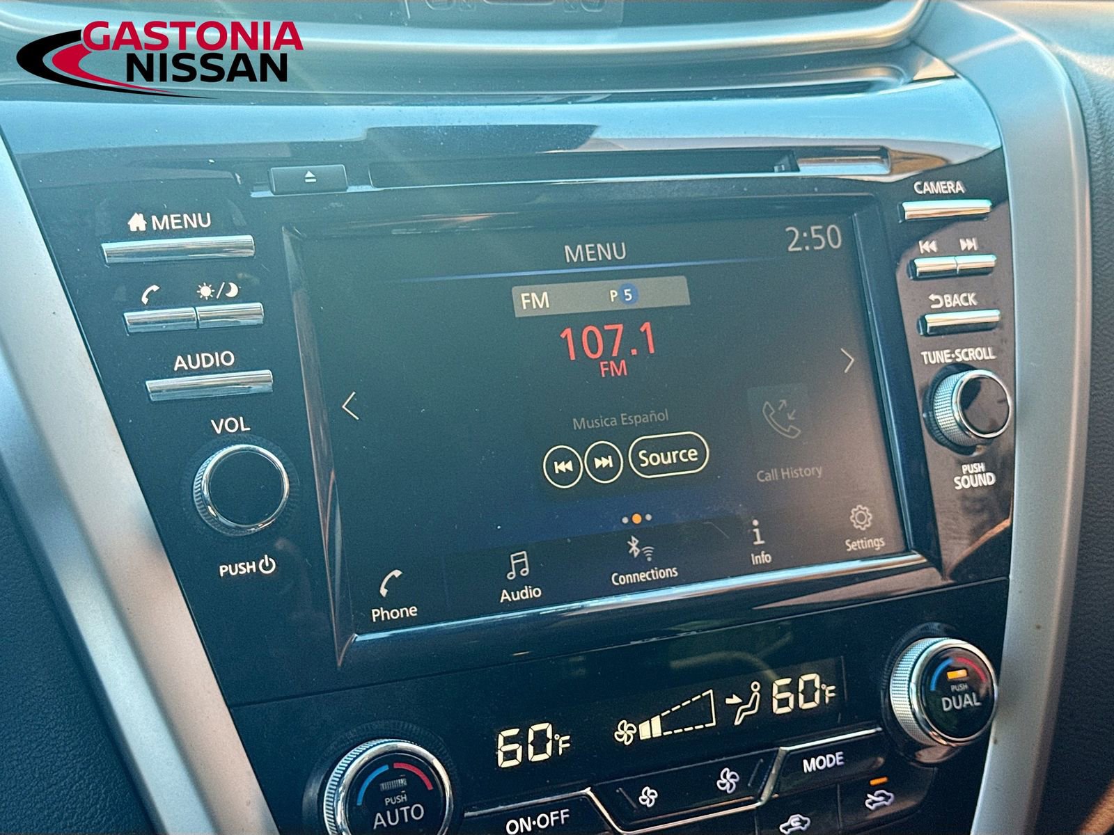 Used 2020 Nissan Murano SV image 18