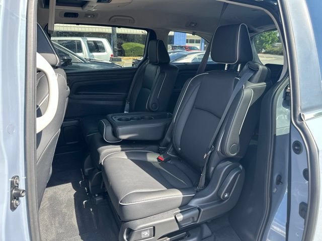 Used 2025 Honda Odyssey Touring image 6