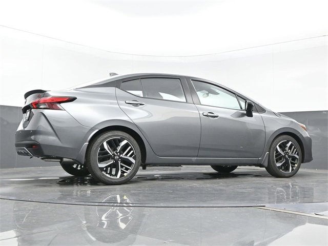 New 2025 Nissan Versa SR w/ Trunk Package image 25
