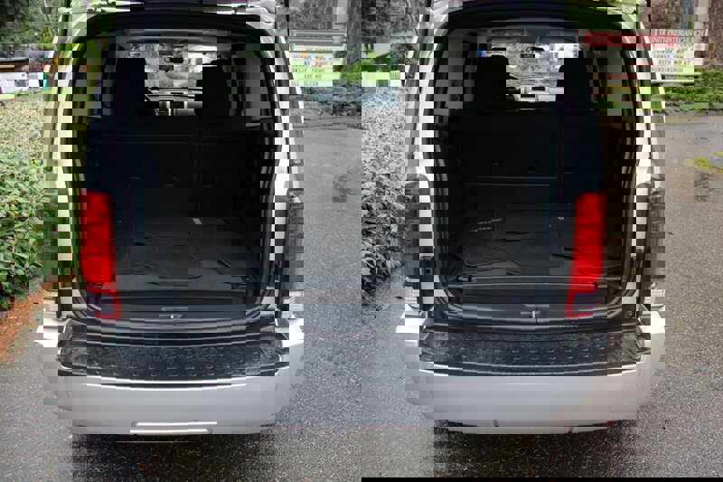 Used 2007 Dodge Nitro SXT image 16