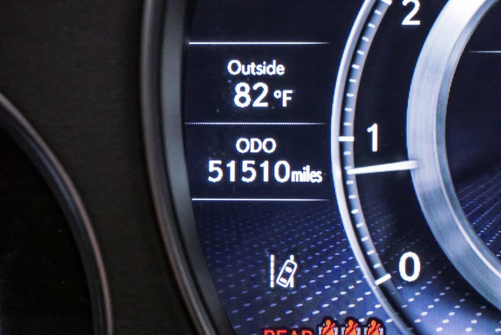 Used 2021 Lexus LS 500 w/ Interior Upgrade Package RWD image 23