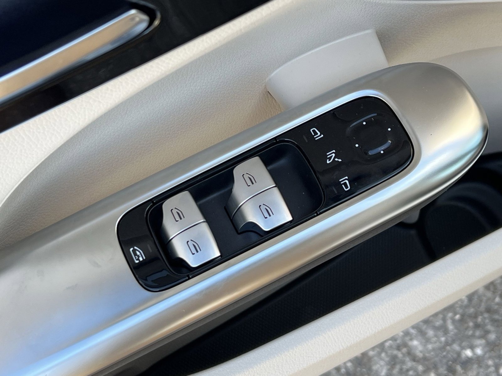 New 2026 Mercedes-Benz C 300 C 300 image 13