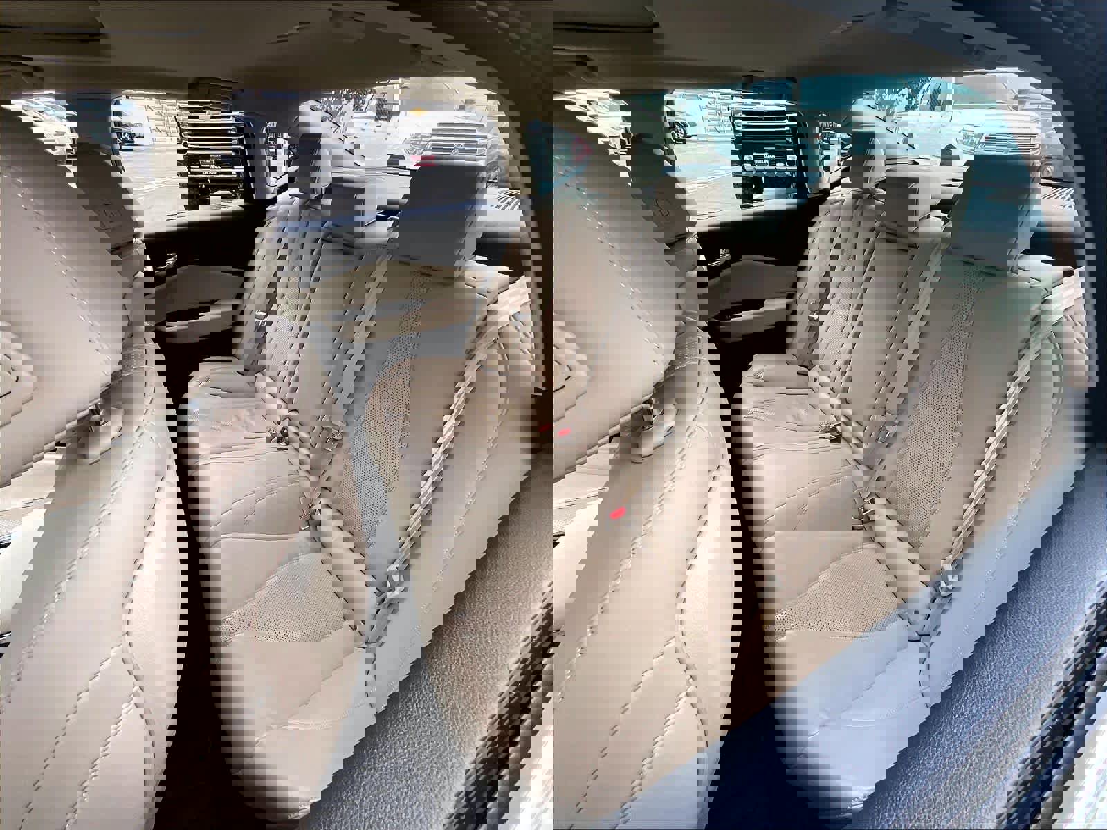 Used 2023 Acura TLX w/ Technology Package image 26