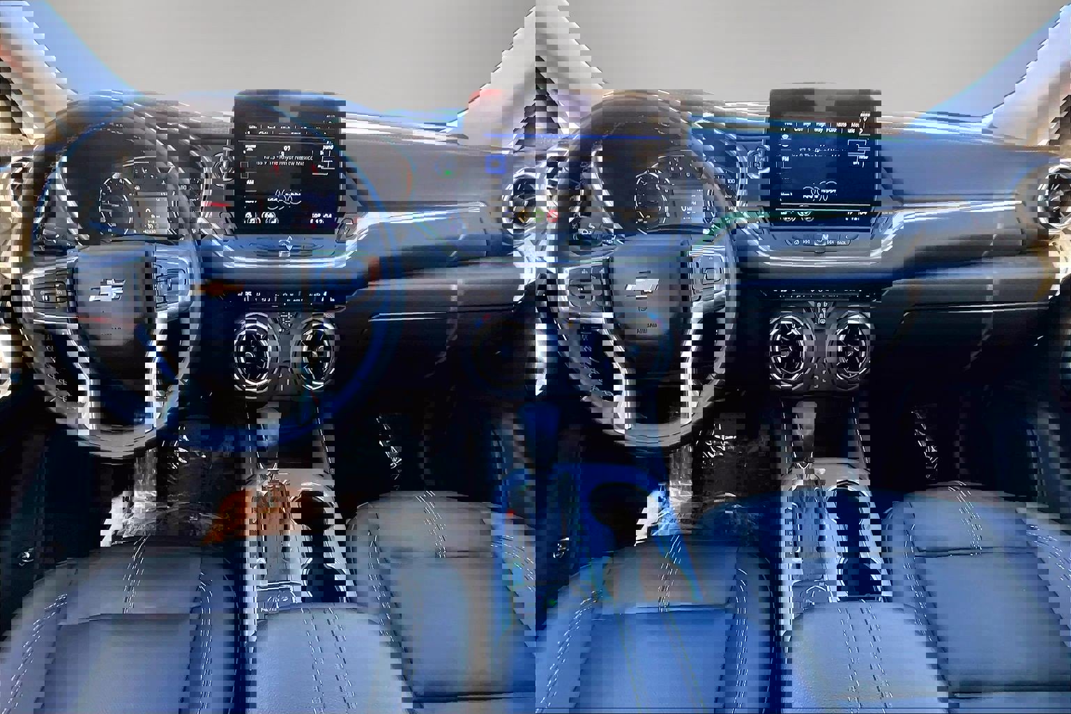 Used 2024 Chevrolet Blazer LT image 7