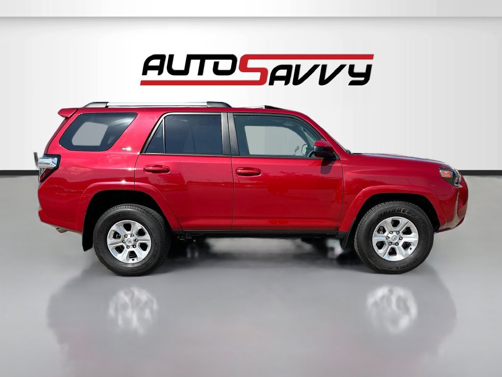 Used 2024 Toyota 4Runner SR5 RWD image 8