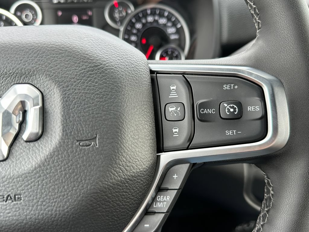 New 2026 RAM 2500 Big Horn AWD/4WD image 22