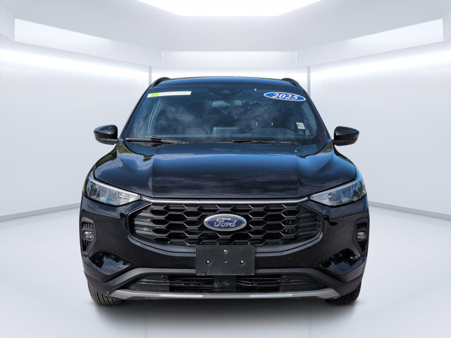 Used 2025 Ford Escape ST-Line Select AWD/4WD image 8