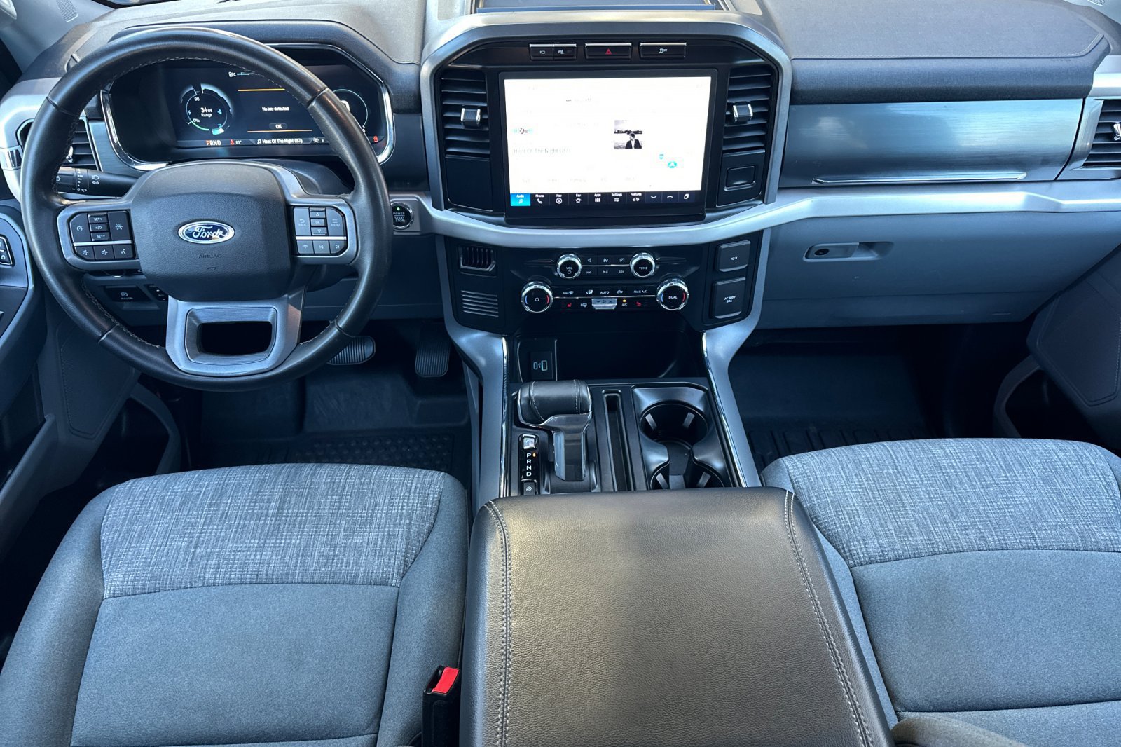 Used 2023 Ford F150 Lightning XLT AWD/4WD image 12