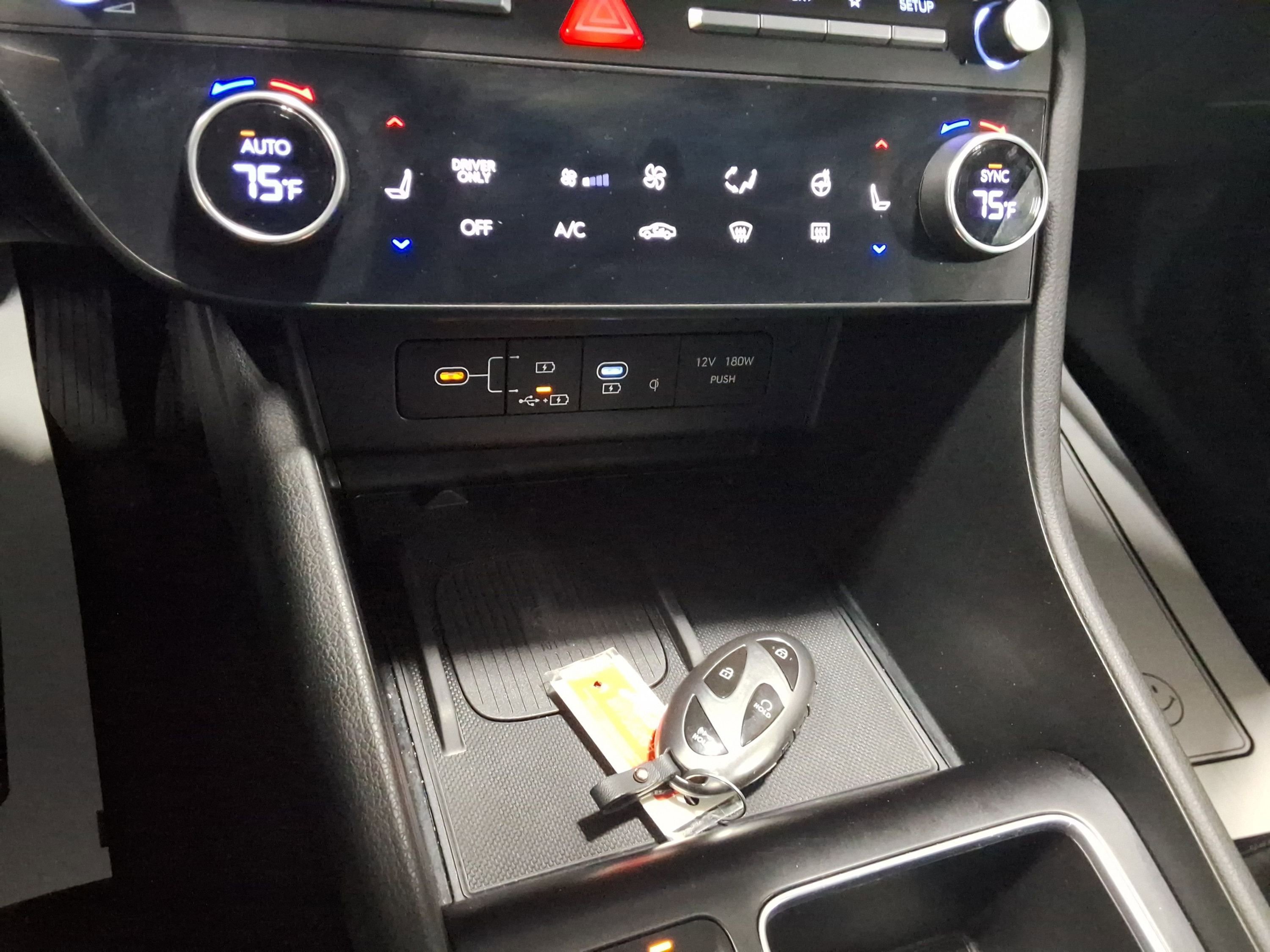 Used 2024 Hyundai Sonata Limited image 17