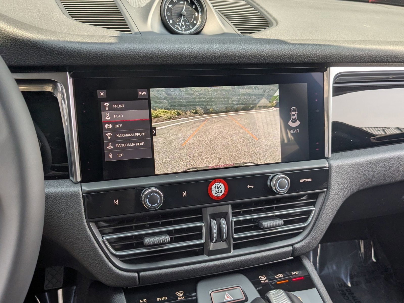 New 2025 Porsche Macan image 19