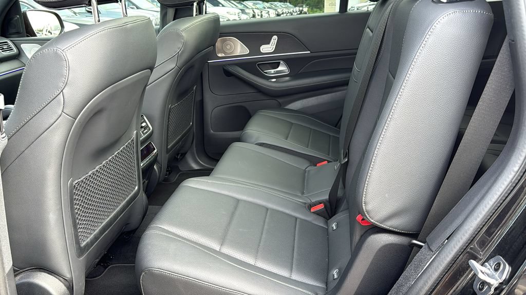 Certified 2025 Mercedes-Benz GLS 450 4MATIC image 26