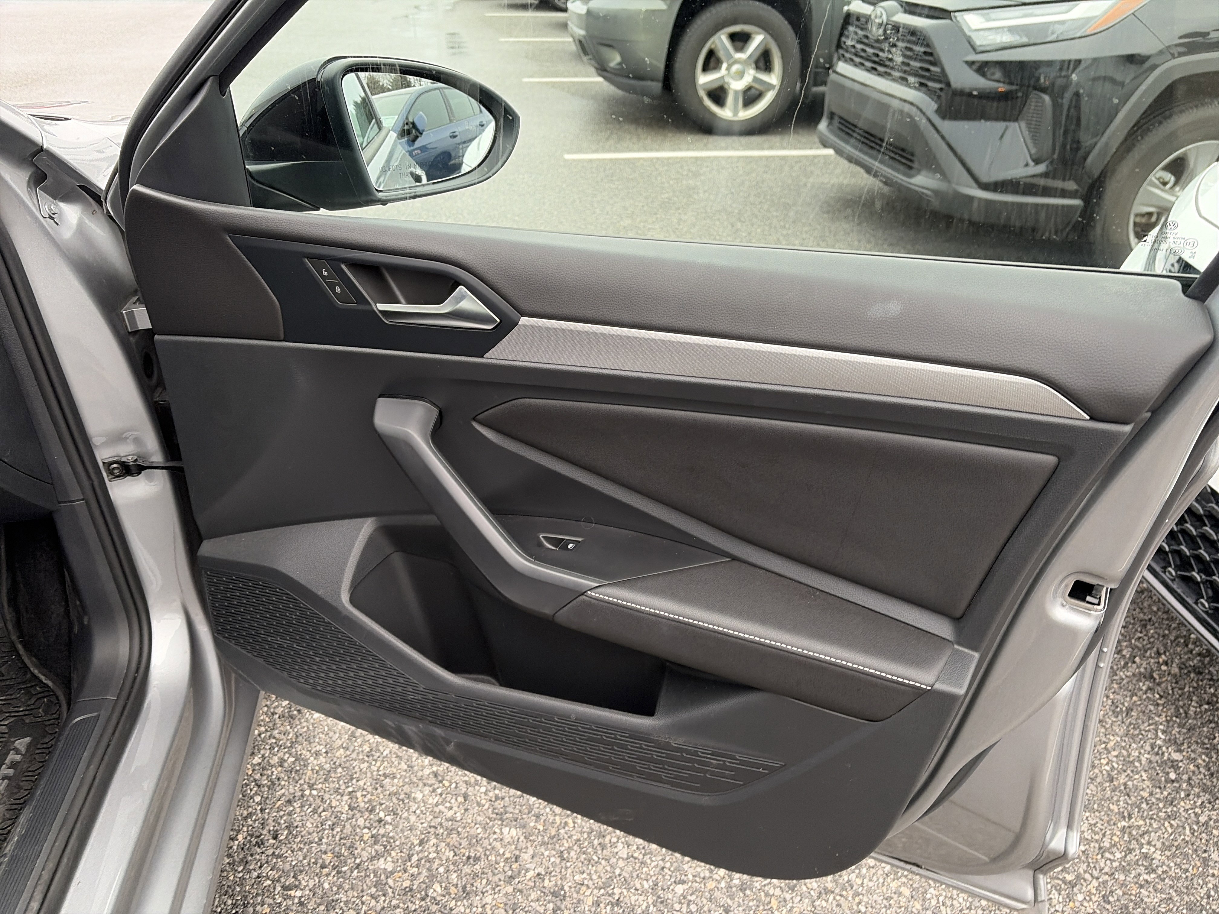 Used 2024 Volkswagen Jetta Sport image 19