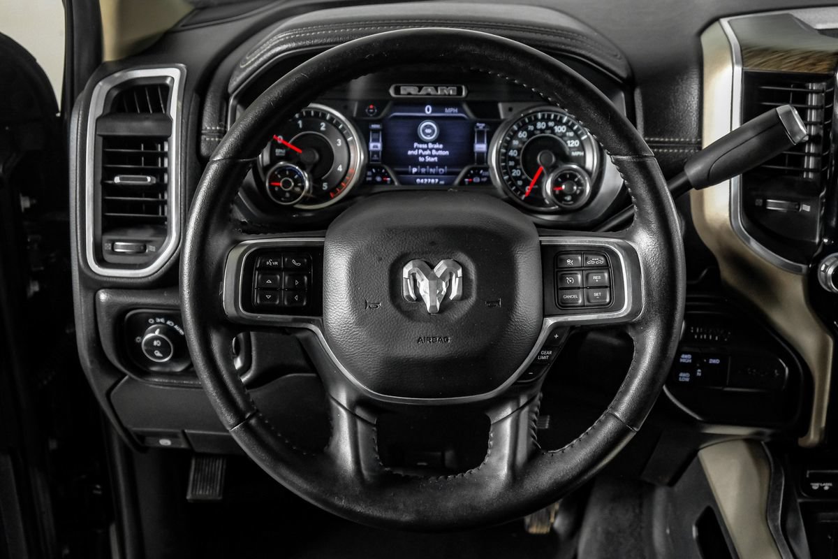 Used 2019 RAM 3500 Laramie AWD/4WD image 16