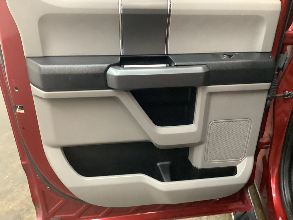 Used 2016 Ford F150 XLT w/ Equipment Group 301A Mid image 23