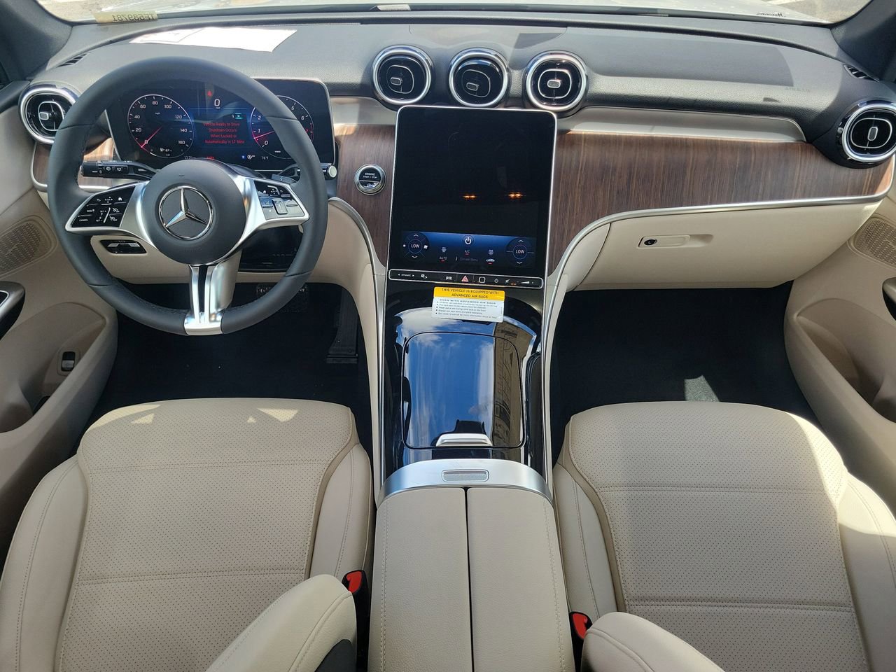 New 2026 Mercedes-Benz GLC 300 image 14