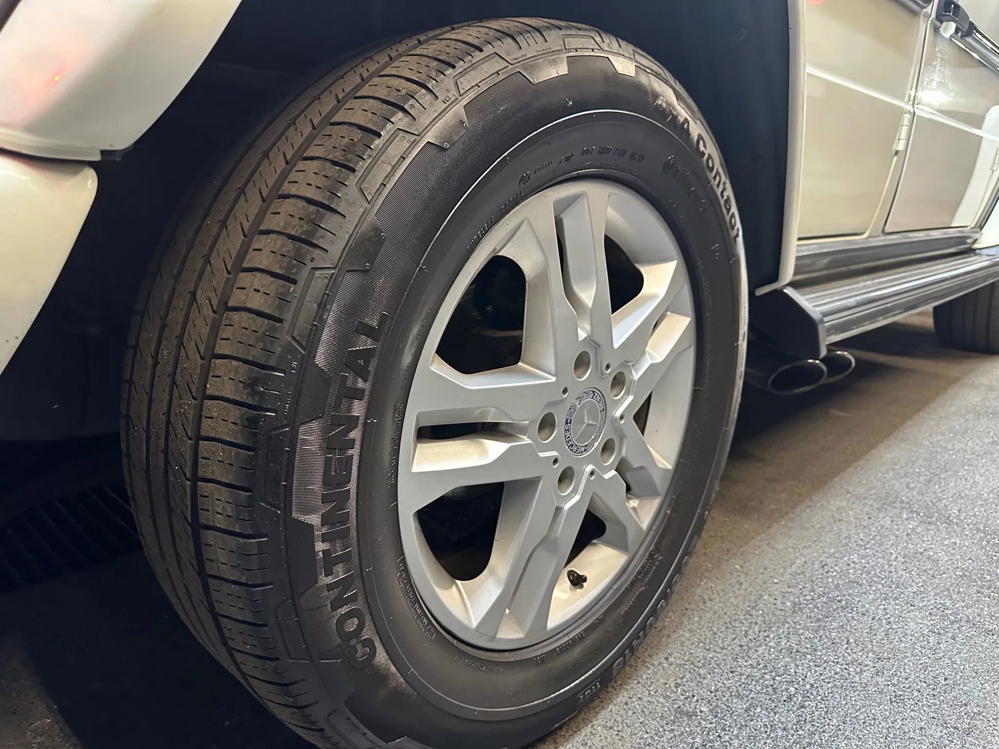 Used 2012 Mercedes-Benz G 550 image 39