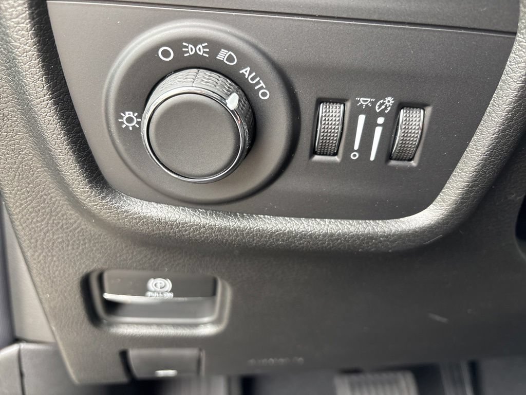 New 2026 Jeep Grand Cherokee Laredo AWD/4WD image 22
