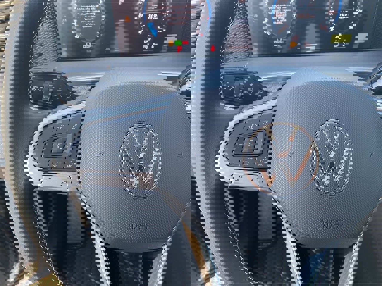 New 2025 Volkswagen Tiguan S image 19