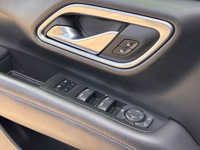 Used 2021 Chevrolet Tahoe Z71 image 28