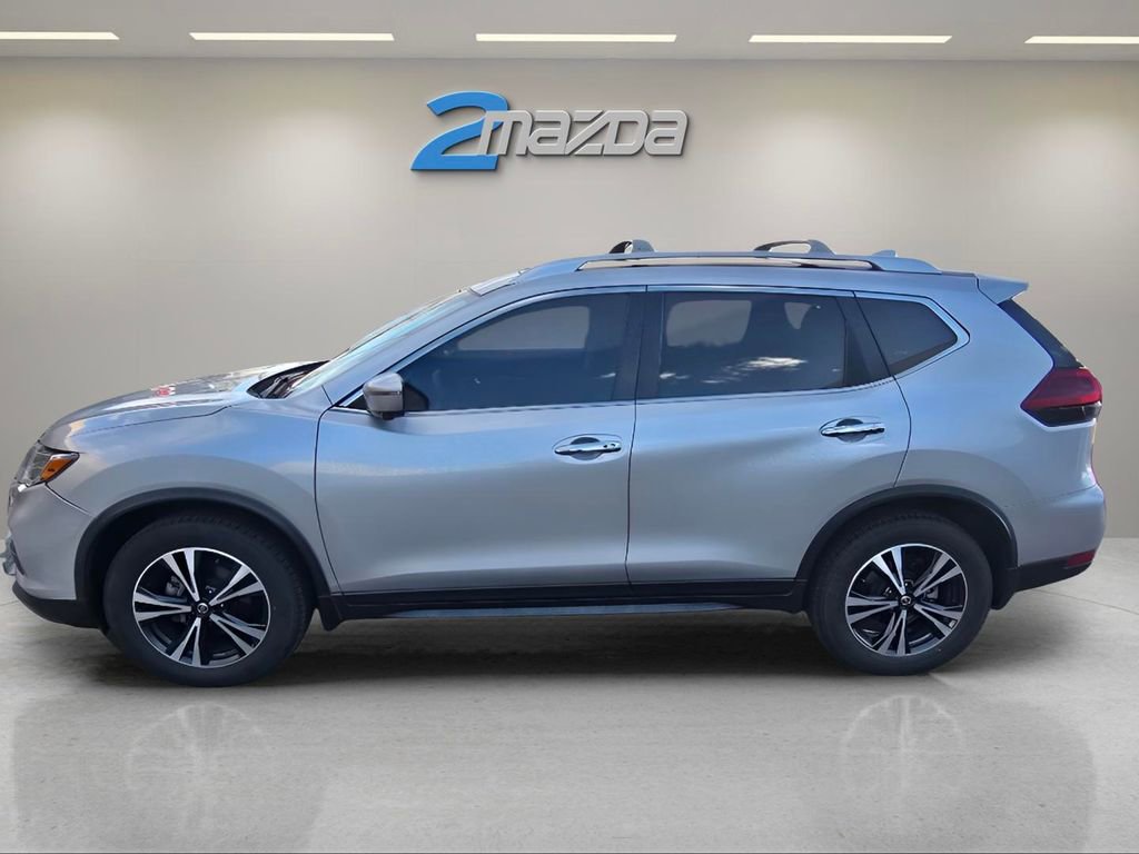 Used 2019 Nissan Rogue SV w/ Sun & Sound Touring Package image 12