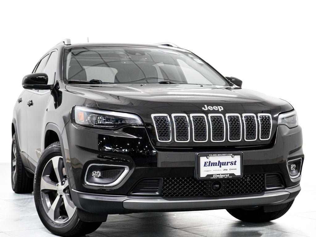 Used 2019 Jeep Cherokee Limited w/ Luxury Group AWD/4WD image 3