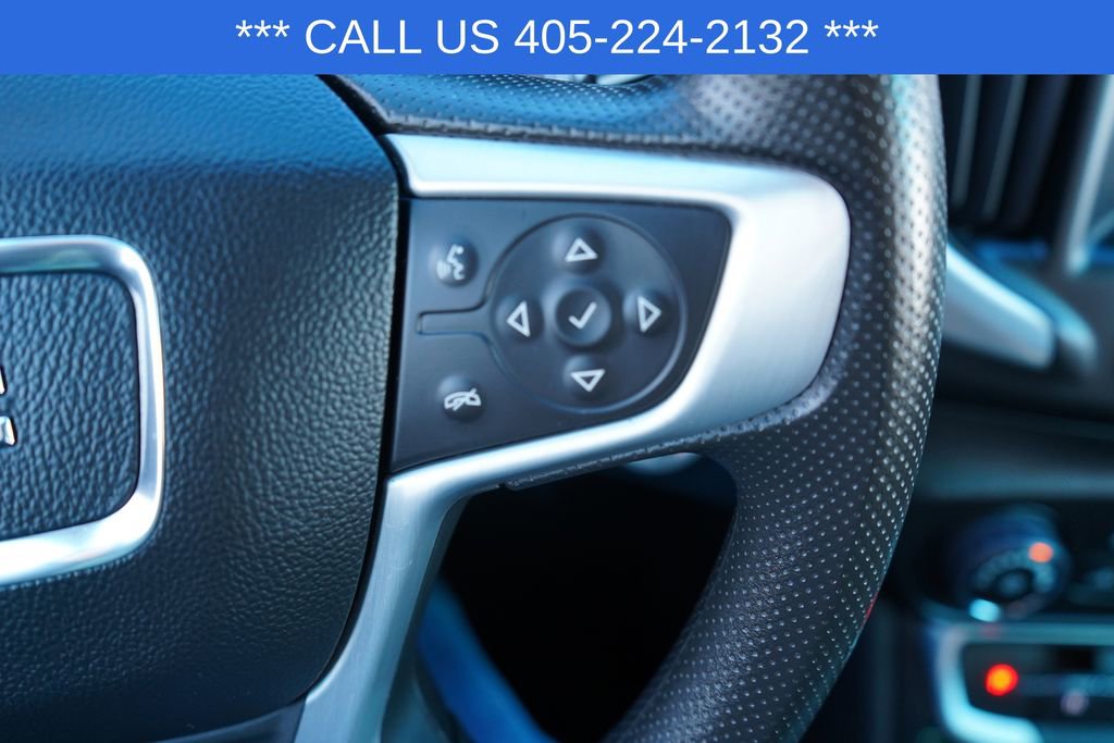 Used 2024 GMC Terrain SLE image 30