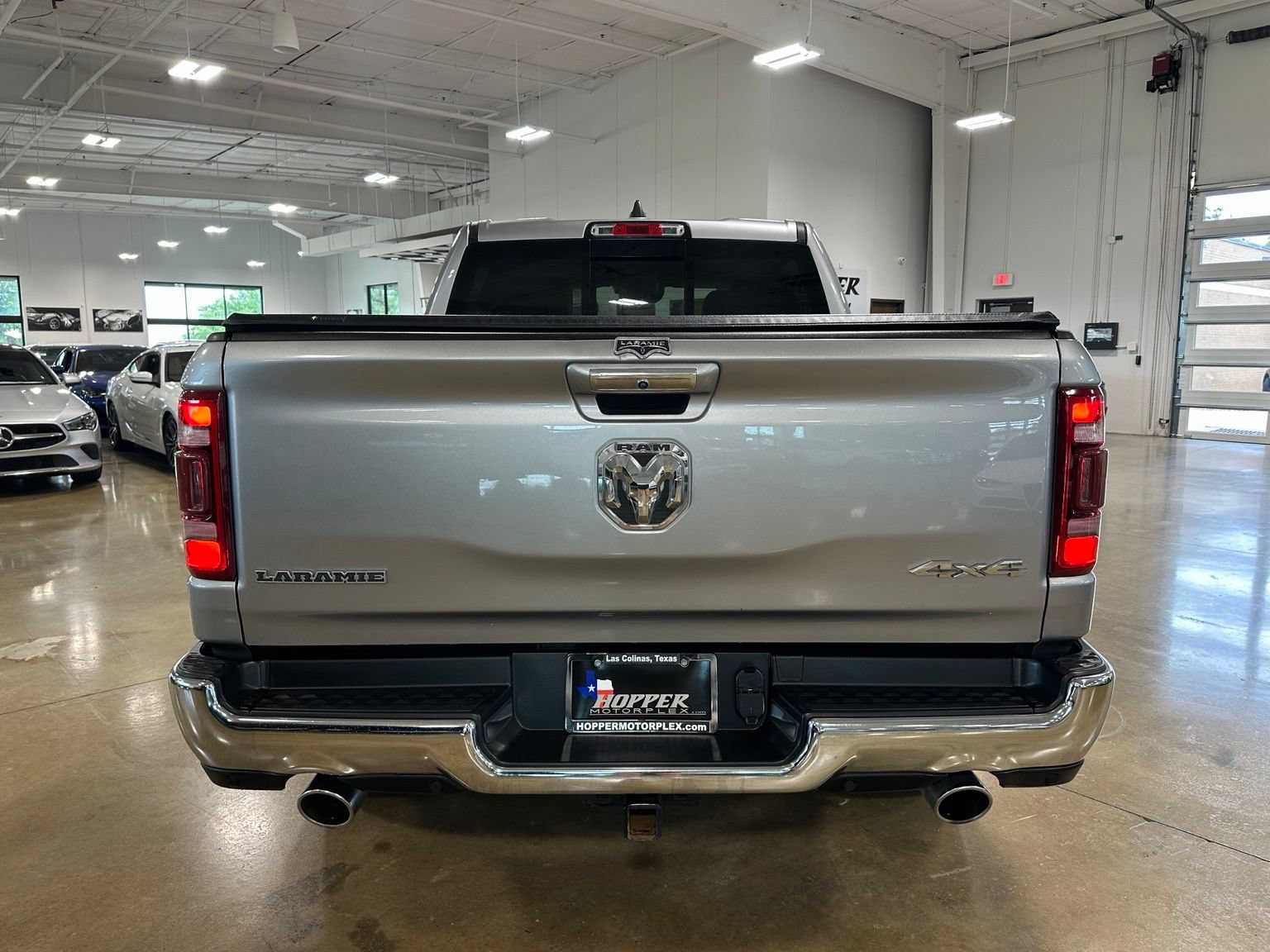 Used 2021 RAM 1500 Laramie AWD/4WD image 6