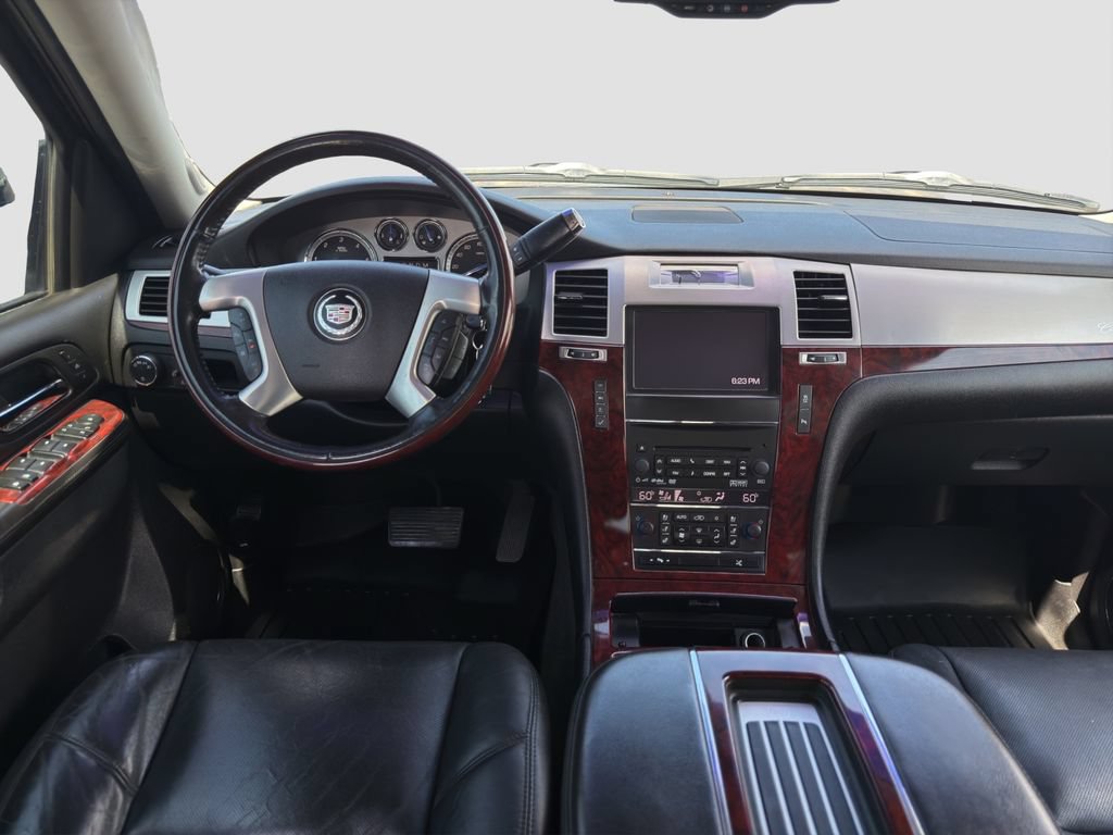 Used 2013 Cadillac Escalade EXT Premium AWD/4WD image 14