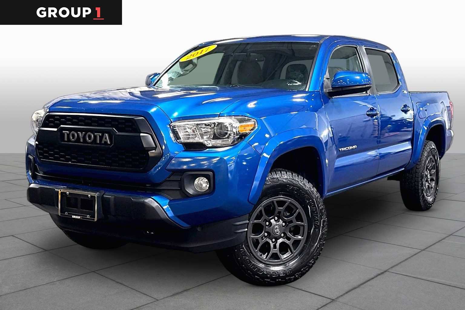 Certified 2017 Toyota Tacoma SR5 w/ Tow Package AWD/4WD image 1
