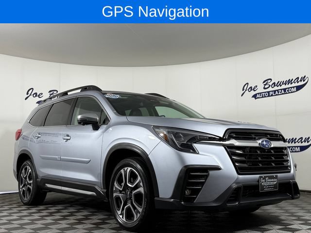 Used 2023 Subaru Ascent Limited w/ Technology Package AWD/4WD image 5