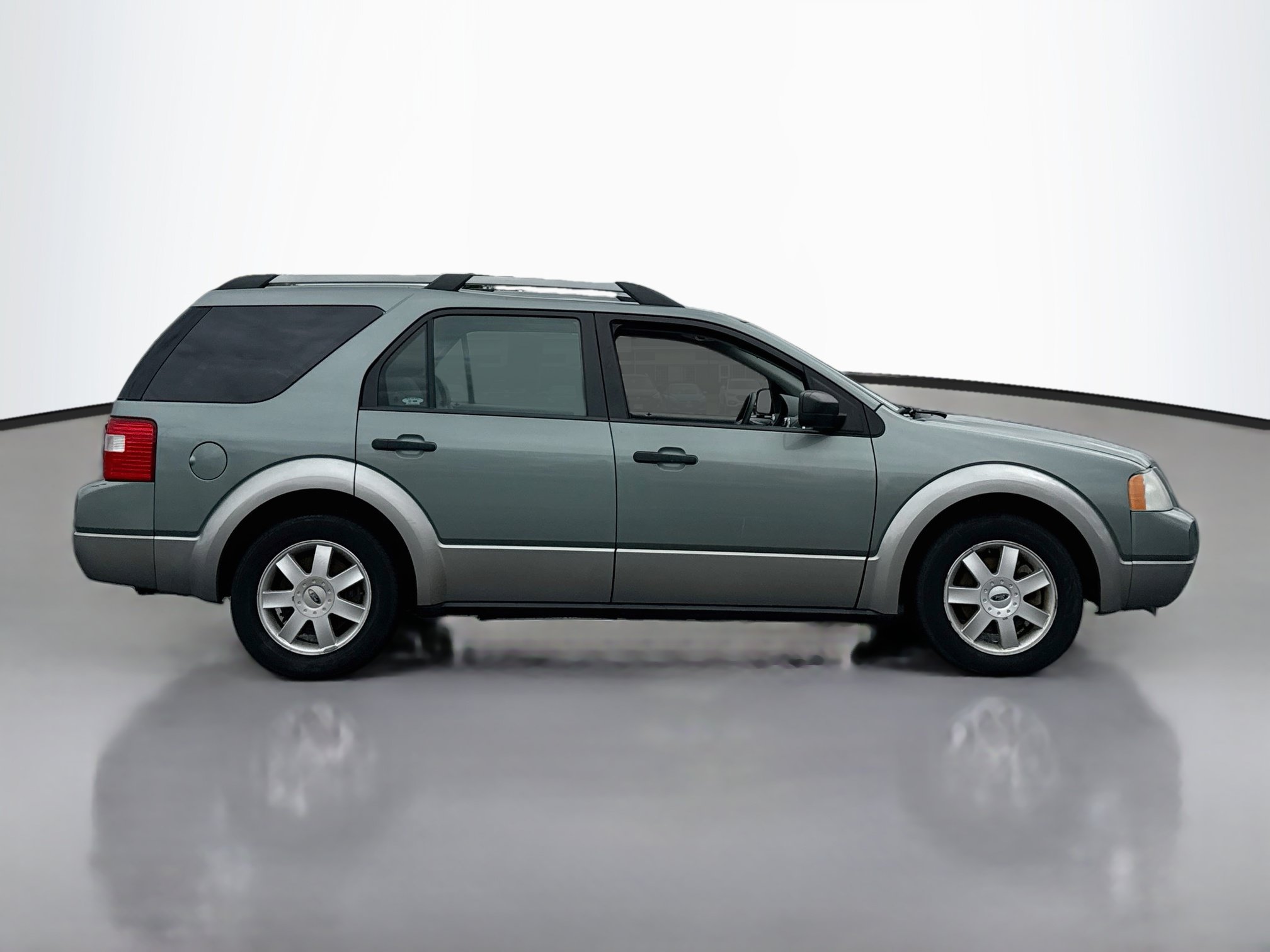 Used 2006 Ford Freestyle SE FWD image 8
