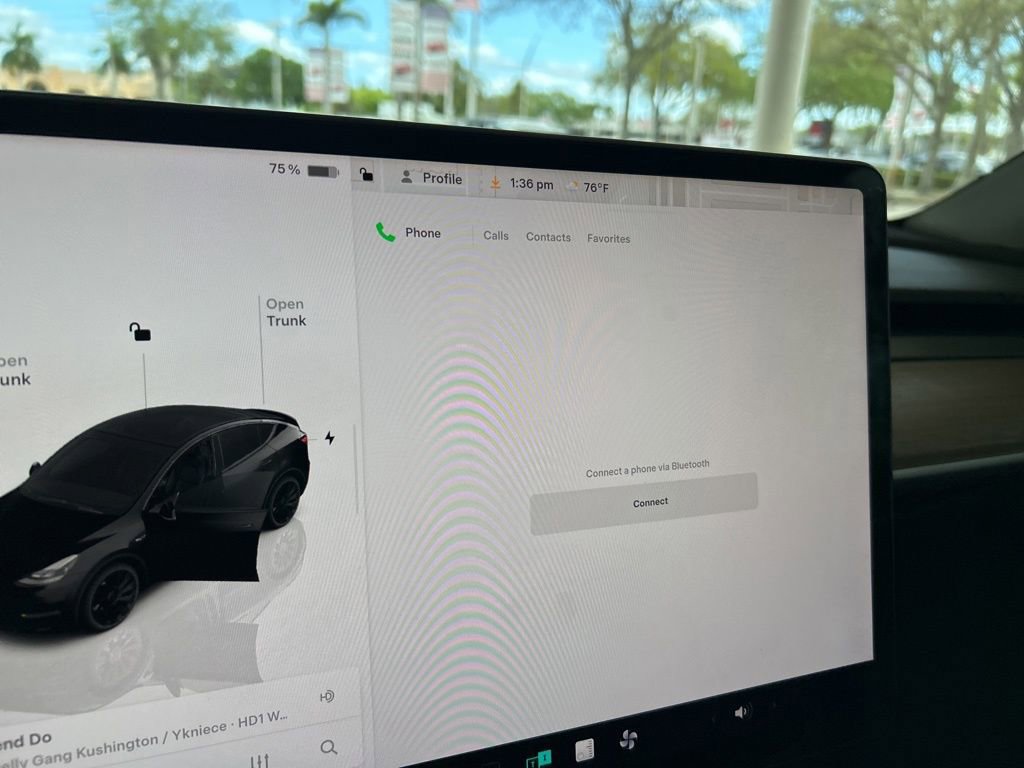 Used 2023 Tesla Model Y Long Range image 50