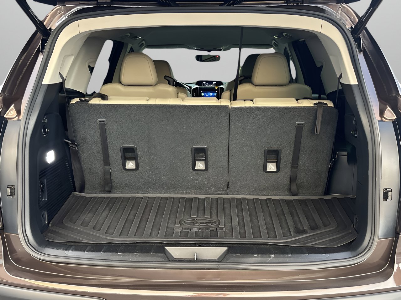 Used 2019 Subaru Ascent Limited image 28
