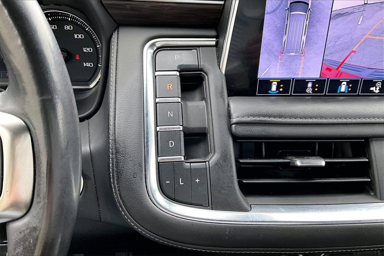 Used 2021 Chevrolet Tahoe Z71 w/ Luxury Package image 32